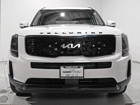 Used 2022 Kia Telluride EX w/ EX Premium Package AWD/4WD image 2
