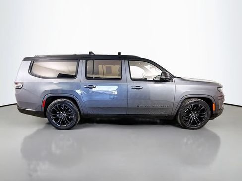 Used 2023 Jeep Grand Wagoneer L Series III w/ Quick Order Packagew 28T AWD/4WD image 8
