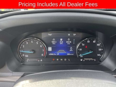 Used 2021 Ford Explorer Limited w/ Equipment Group 301A AWD/4WD image 28