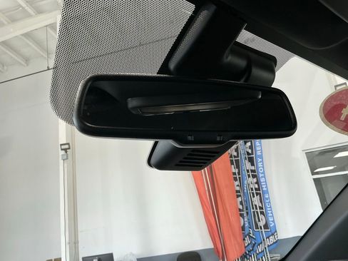 Used 2024 Nissan Titan SV w/ SV Bronze Edition Package image 31