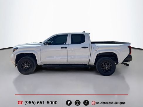 Used 2025 Toyota Tacoma SR RWD image 4