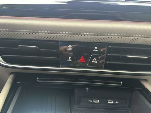 New 2026 Volkswagen Atlas SEL Premium R-Line AWD/4WD image 18