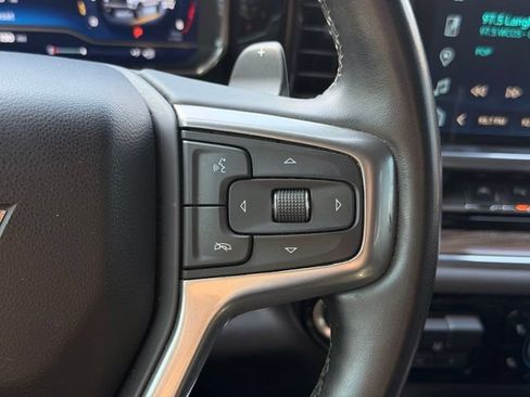 Used 2023 Chevrolet Silverado 1500 LT Trail Boss w/ LT Trail Boss Premium Package AWD/4WD image 31