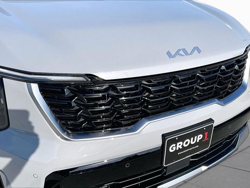 Certified 2026 Kia Sorento EX w/ EX Premium Package FWD image 28