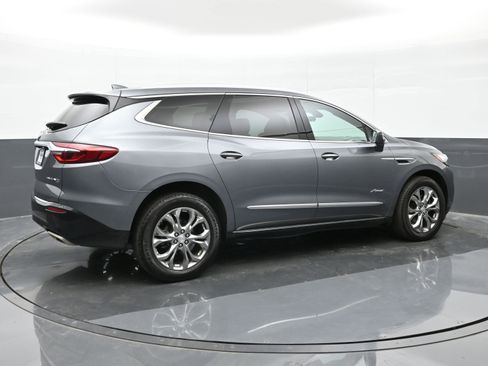 Used 2019 Buick Enclave Avenir w/ Avenir Technology Package image 8