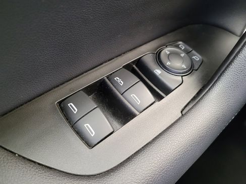 Used 2020 Chevrolet Blazer LT image 27