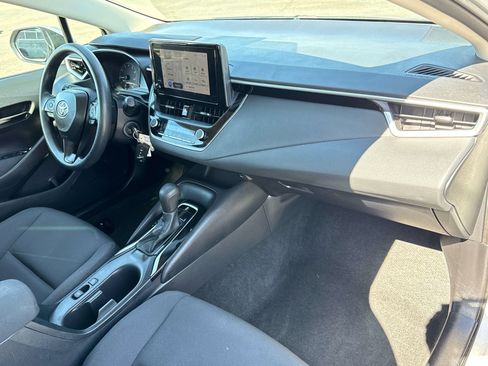 Used 2024 Toyota Corolla LE FWD image 21