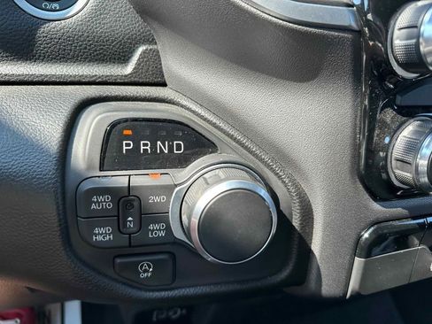 Used 2025 RAM 1500 Big Horn image 32