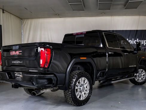 Used 2021 GMC Sierra 2500 Denali w/ Denali Ultimate Package AWD/4WD image 8