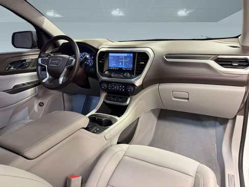 Used 2023 GMC Acadia SLT w/ Technology Package FWD image 28