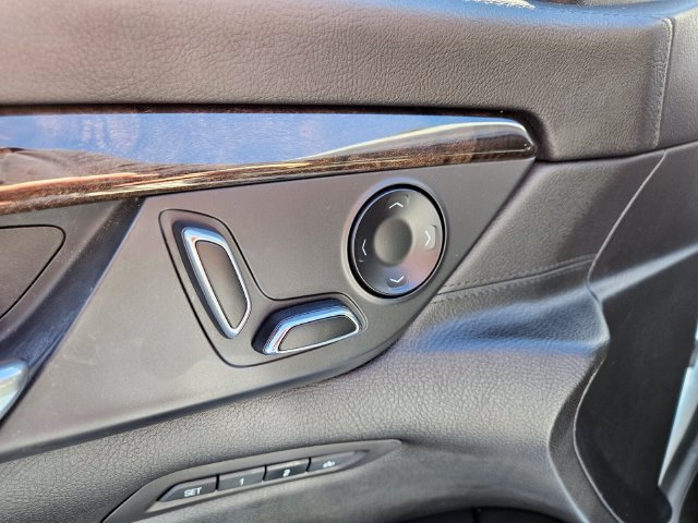 Used 2018 Cadillac CT6 Luxury RWD image 9