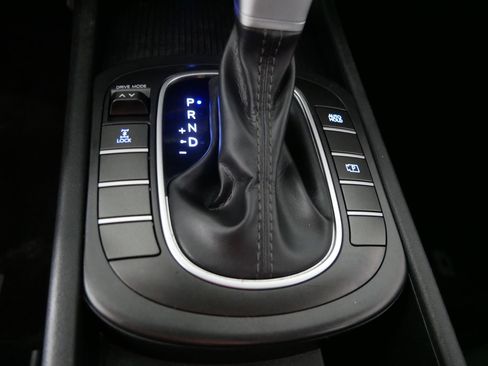 Used 2024 Hyundai Kona SEL AWD/4WD image 29
