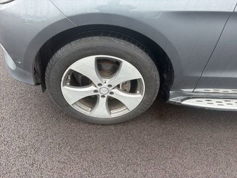 Used 2017 Mercedes-Benz GLE 350 4MATIC image 4