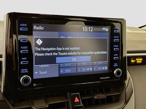 Used 2021 Toyota Corolla LE image 22