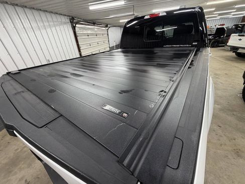 Used 2021 Ford F250 Lariat image 7