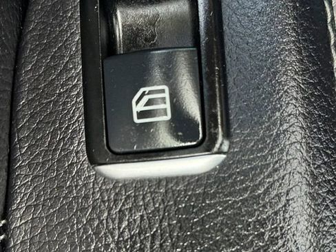 Used 2016 Mercedes-Benz GL 450 4MATIC image 31