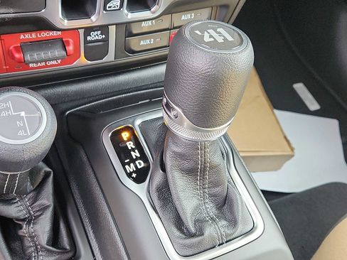 New 2026 Jeep Wrangler Unlimited Sport image 10