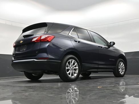 Used 2018 Chevrolet Equinox LT FWD image 24