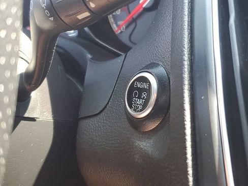 Used 2018 Ford Focus ST FWD image 23