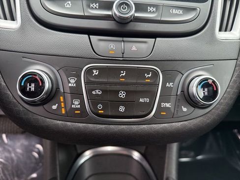 Used 2024 Chevrolet Malibu LT image 26