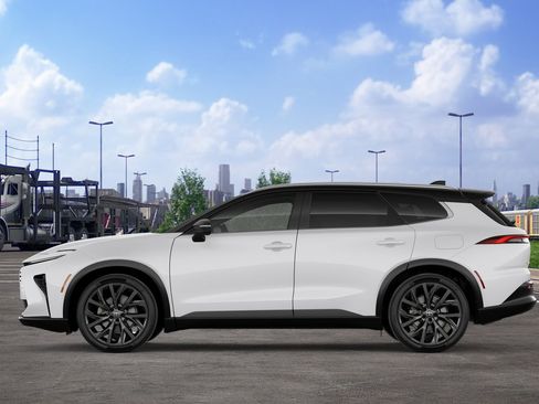 New 2026 Toyota Crown Signia image 4