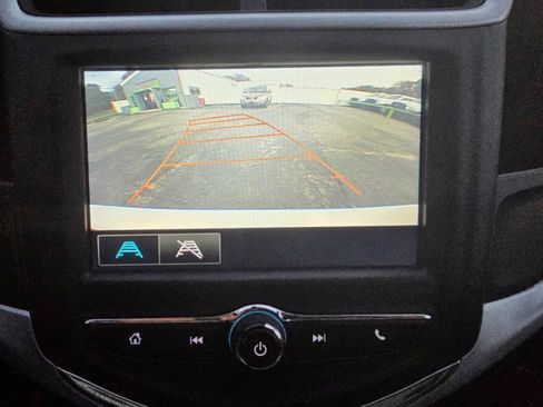 Used 2017 Chevrolet Sonic LT FWD image 26