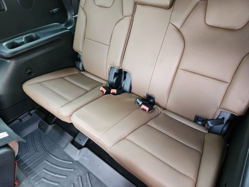 Certified 2020 Kia Telluride SX w/ SX Prestige Package image 32