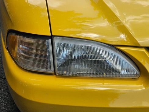 Used 1998 Ford Mustang Cobra RWD image 30