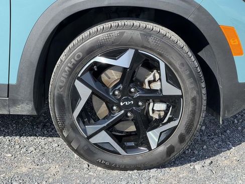 Used 2024 Kia Seltos EX image 27