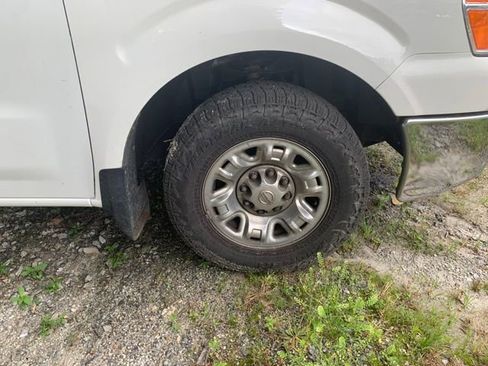 Used 2015 Nissan NV 3500 SL RWD image 9