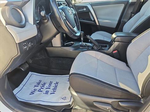 Used 2017 Toyota RAV4 XLE image 16