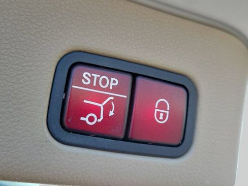Used 2015 Mercedes-Benz ML 350 2WD image 8