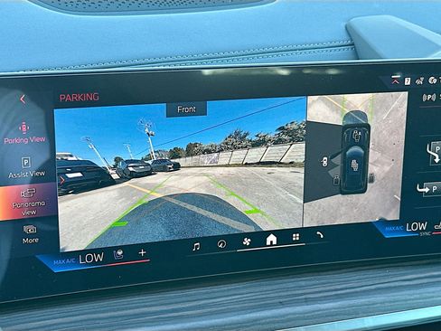 New 2026 BMW X5 M60i image 12