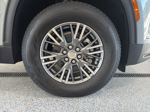 New 2026 Chevrolet Traverse LT w/ LPO, Floor Liner Package image 29