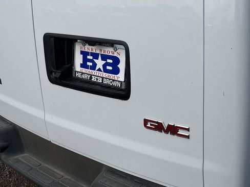 New 2025 GMC Savana 2500 Extended w/ Driver Convenience Package image 35