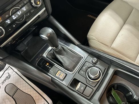 Used 2017 MAZDA MAZDA6 Touring FWD image 18