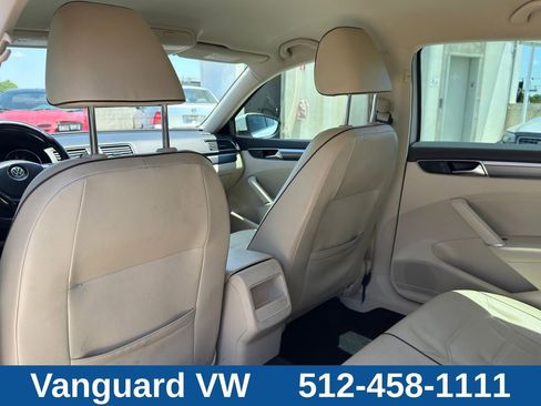 Used 2017 Volkswagen Passat 1.8T R-Line FWD image 25
