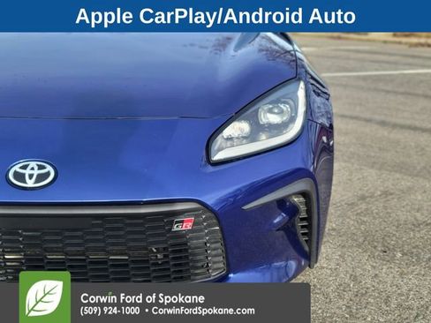 Used 2022 Toyota GR86 Premium image 8