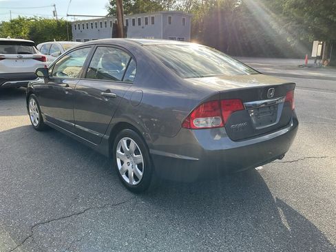 Used 2010 Honda Civic LX image 7