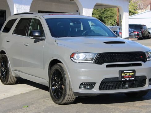 Used 2019 Dodge Durango R/T w/ Technology Group image 3