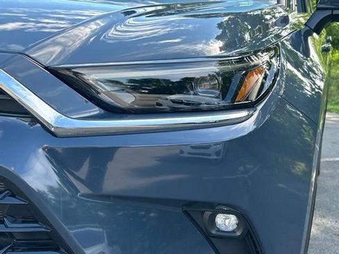 Used 2025 Toyota Grand Highlander AWD Hybrid image 8