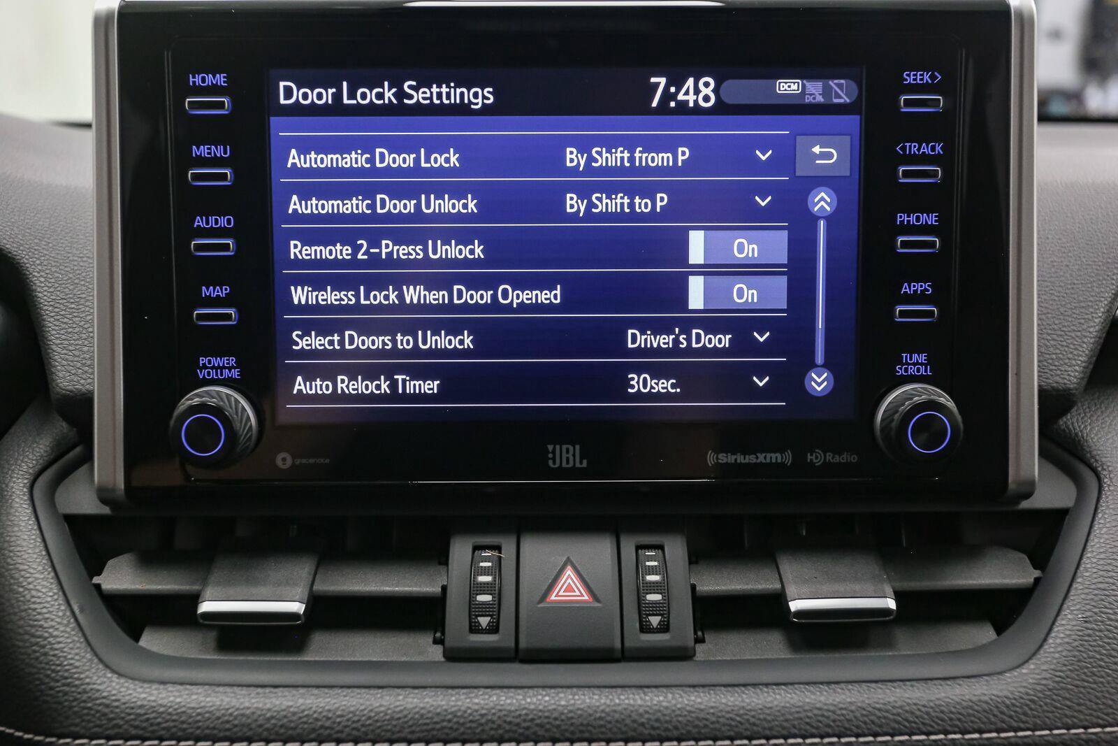 Used 2019 Toyota RAV4 XLE Premium w/ Cold Weather Package AWD/4WD image 27