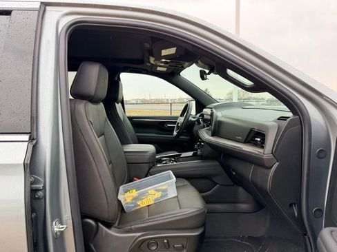 Used 2025 Chevrolet Tahoe High Country w/ Sun And Tow Package image 10