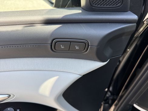 New 2026 Hyundai Tucson Limited image 12