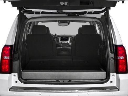 Used 2017 Chevrolet Tahoe Premier image 16