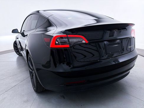 Used 2020 Tesla Model 3 Performance image 4