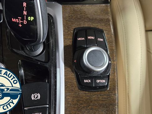 Used 2019 BMW X3 sDrive30i w/ Driving Assistance Package image 19