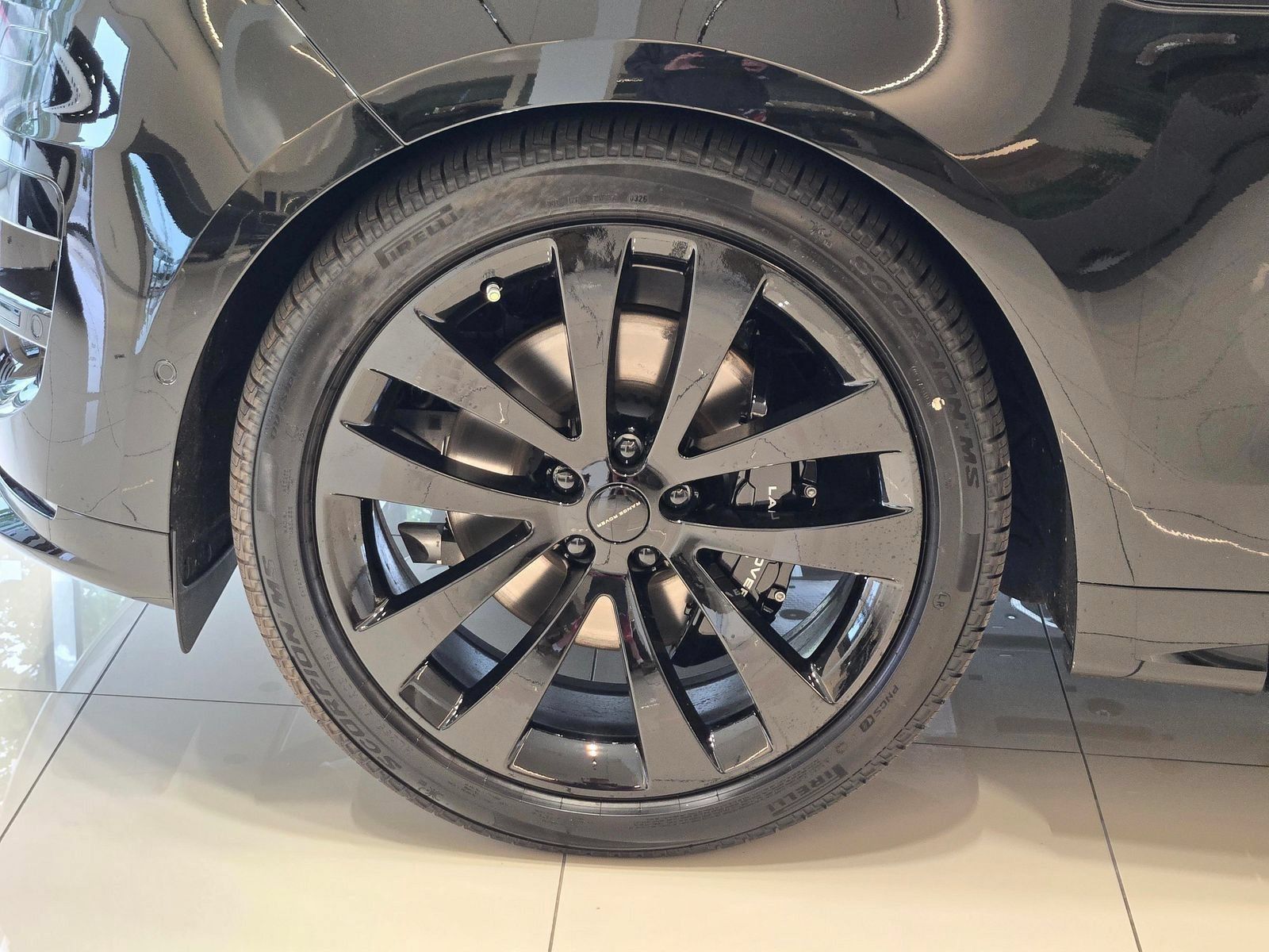 New 2026 Land Rover Range Rover Sport Dynamic SE AWD/4WD image 6