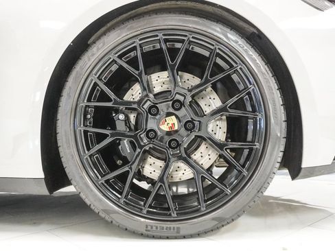 Used 2024 Porsche 911 Carrera 4 GTS AWD/4WD image 38
