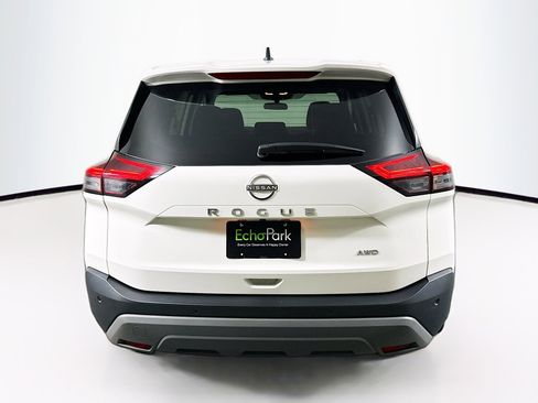 Used 2023 Nissan Rogue S AWD/4WD image 7